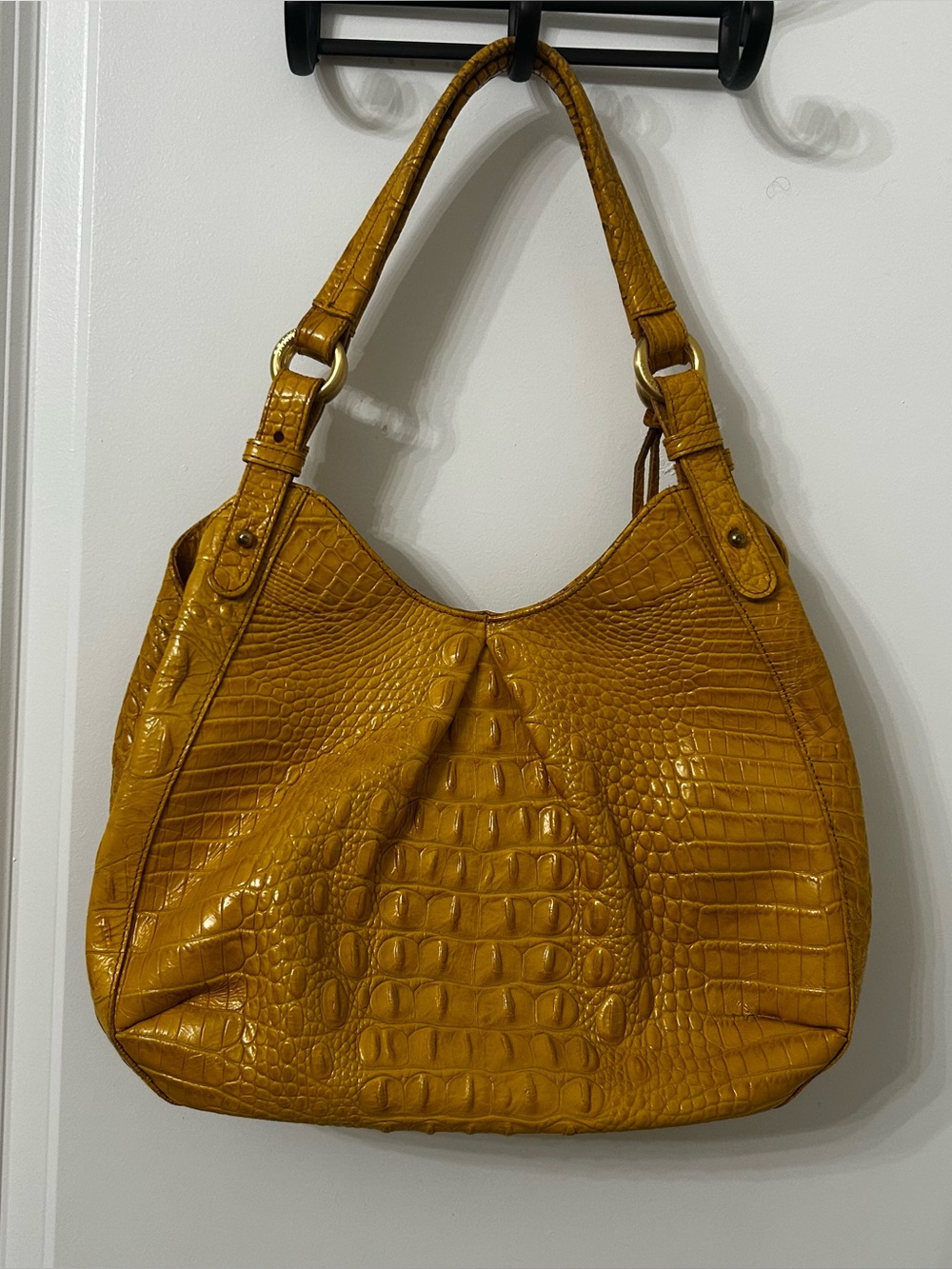 Like New Brahmin Structured Croc-Embossed Yellow Shoulder Bag